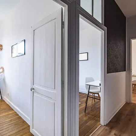 Le Cosy - 2 Chambres - Hyper Centre Apartament Reims